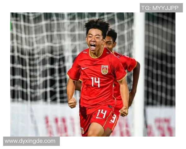 日本U19足球明星崭露头角未来之星引发全球关注与期待 日本U19足球明星崭露头角未来之星引发全球关注与期待