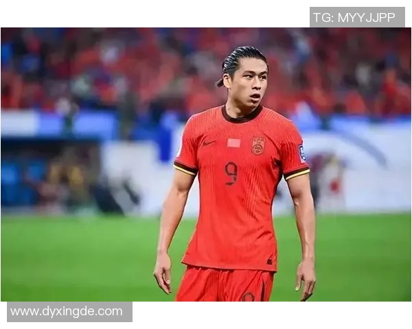 足球明星背后惊人秘密疑似卷入连环杀人案引发社会热议