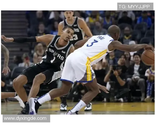 2014年NBA季后赛马刺与勇士的经典对决回顾与精彩瞬间分析